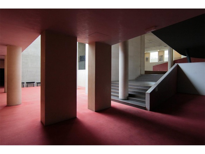 Hall des salles publiques © Gregory Chinon