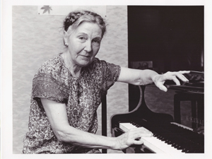 Henriette-Puig-Roget1.jpg