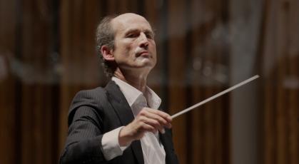 ©Alexandre Delmar Casa da Música / Peter Rundel