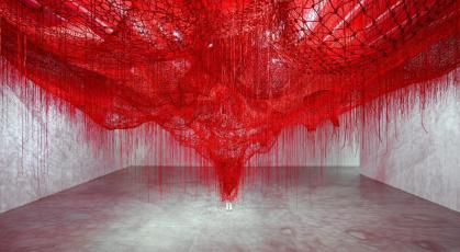 ©PETER-MALLET Chiharu Shiota, Me Somewhere Else (2018), at Blain Southern Gallery in London